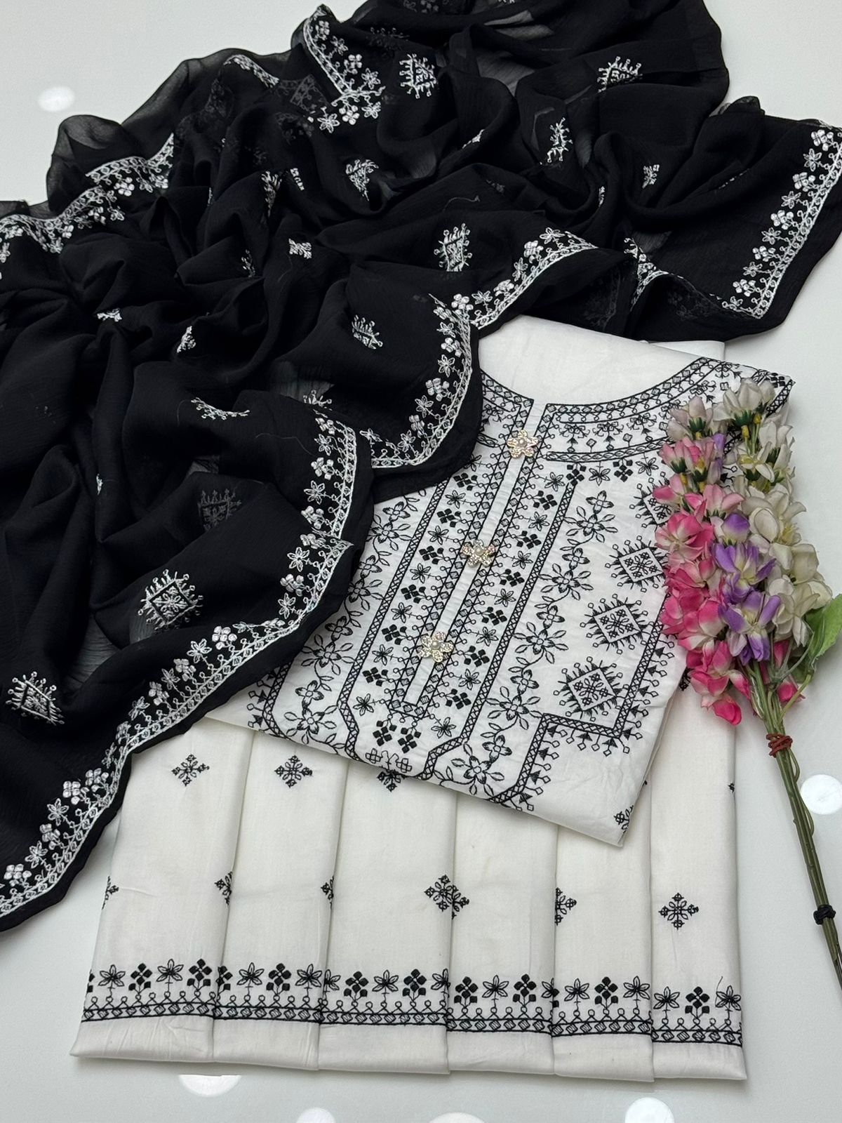 Unstitched arfa lawn 3pc dress