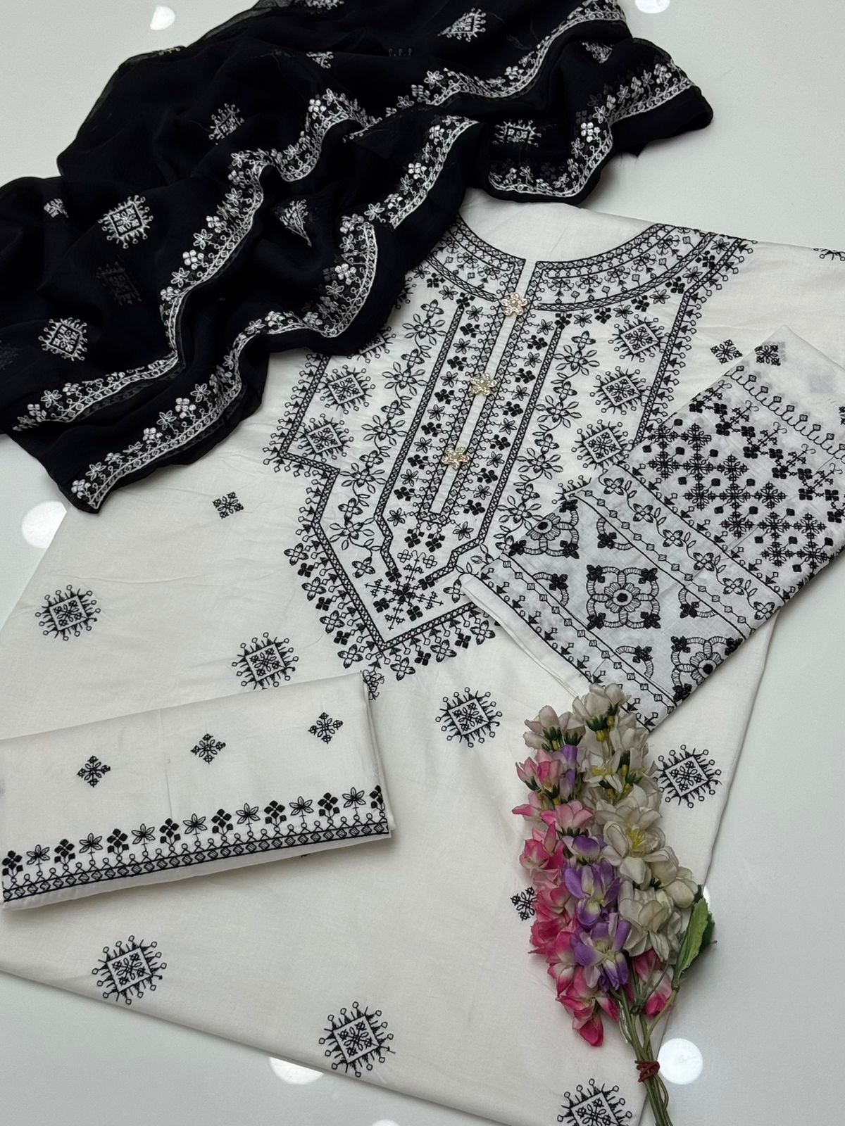 Unstitched arfa lawn 3pc dress