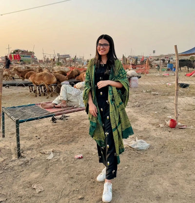 petal embroided 2 peice