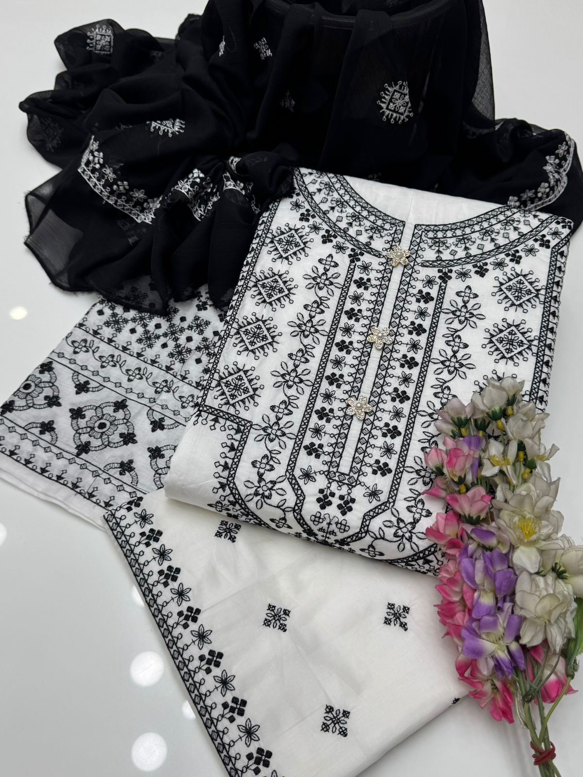 Unstitched arfa lawn 3pc dress